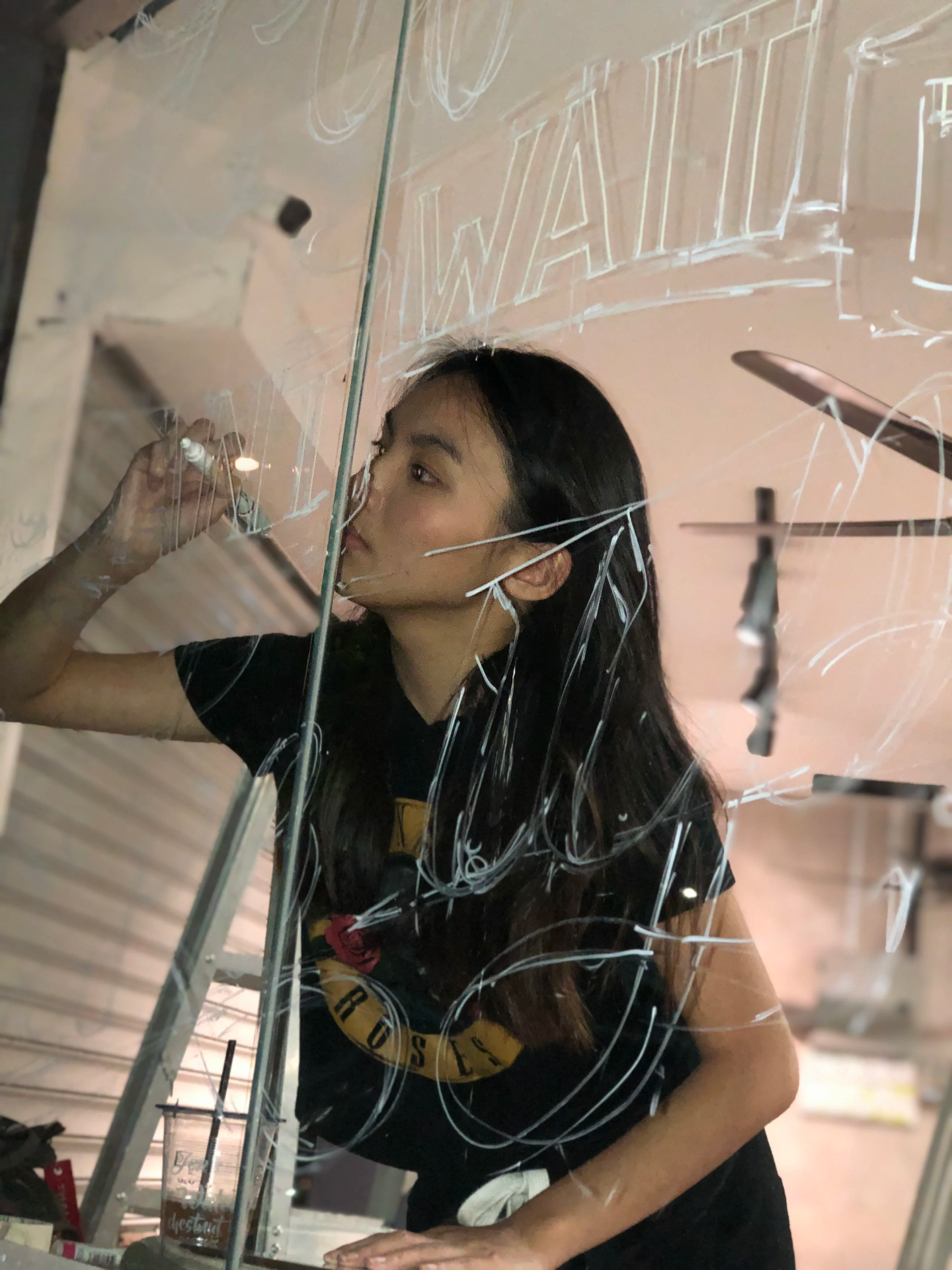 Painting the world the Kelly-graphy way
