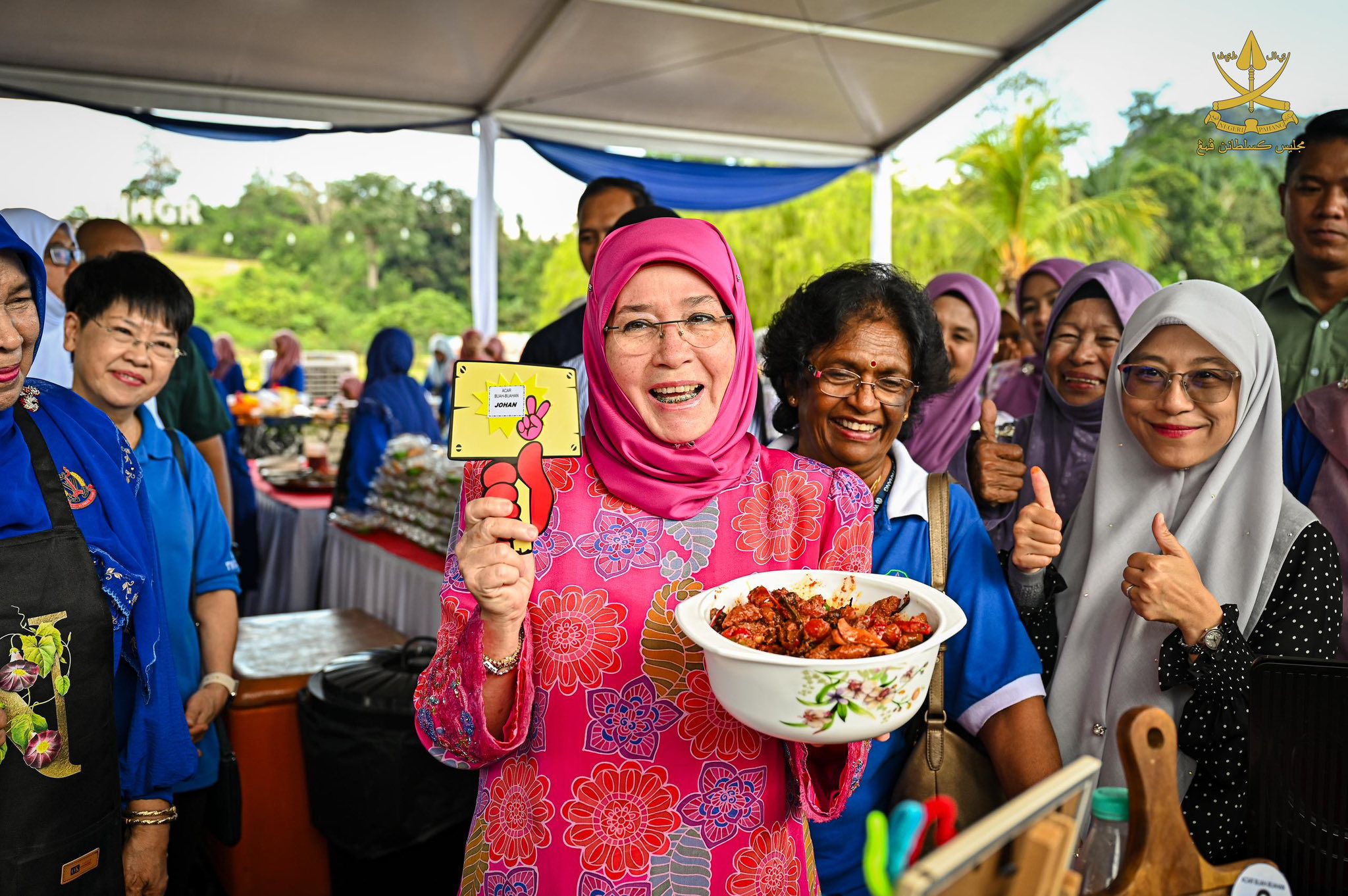 Tengku Ampuan Pahang juara masak acar buah