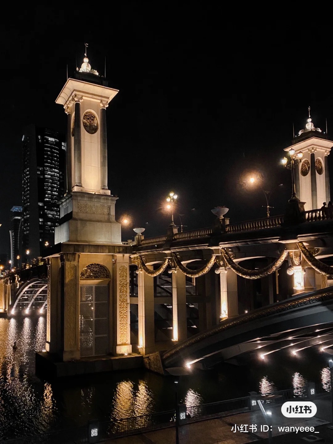 Seri Gemilang Bridge in Putrajaya 03