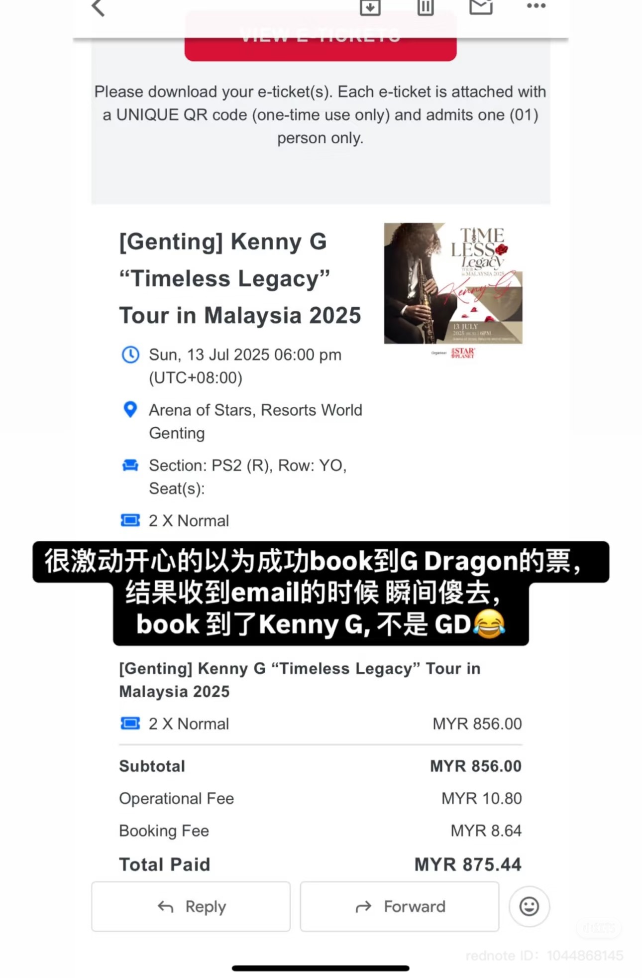 Fan mistakes G-Dragon for Kenny G