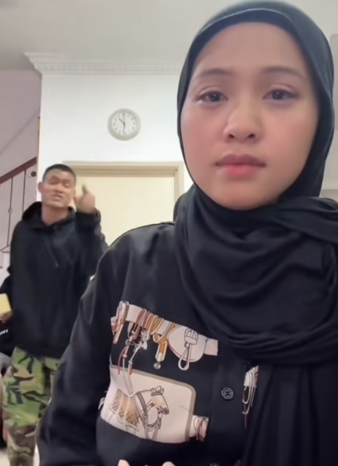 M’sian Man Divorces Pregnant Wife For The Second Time While She Was Still Livestreaming To Her Followers