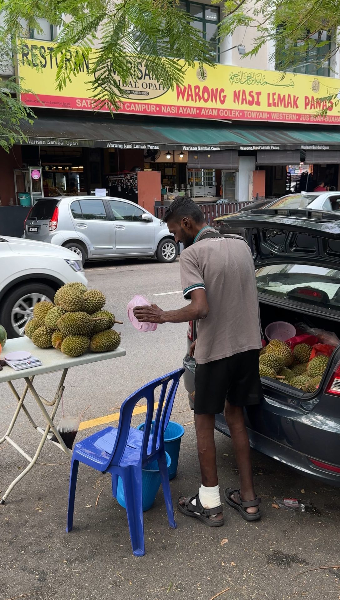 OKU Durian Seller USJ 9 - picture 5
